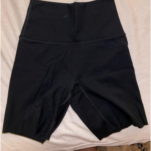aerie offline bike shorts! - Picture 1 of 4